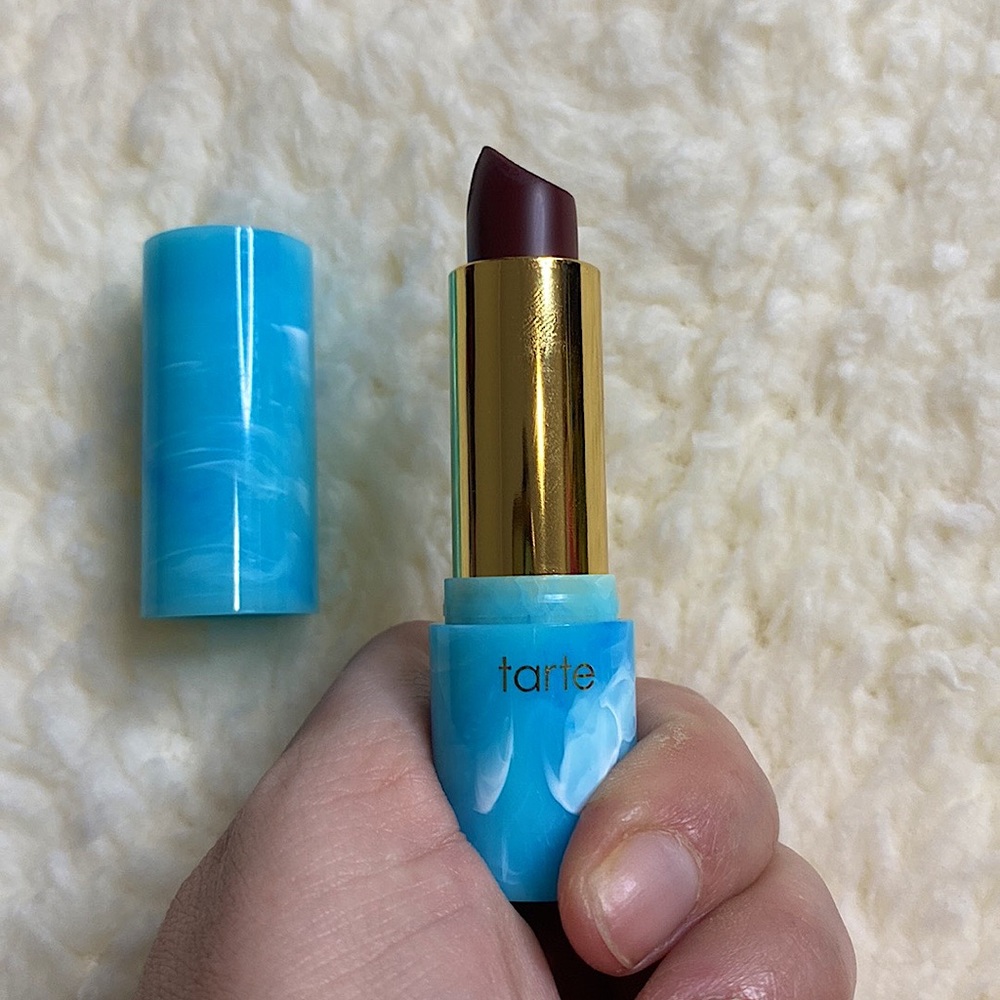 TARTE RAINFOREST OF THE SEA COLOR SPLASH LIPSTICK HIGH DIVE FULL SIZE- no box